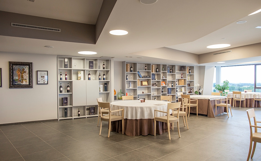 comedor_2.jpg BODEGAS TRASLASCUESTAS