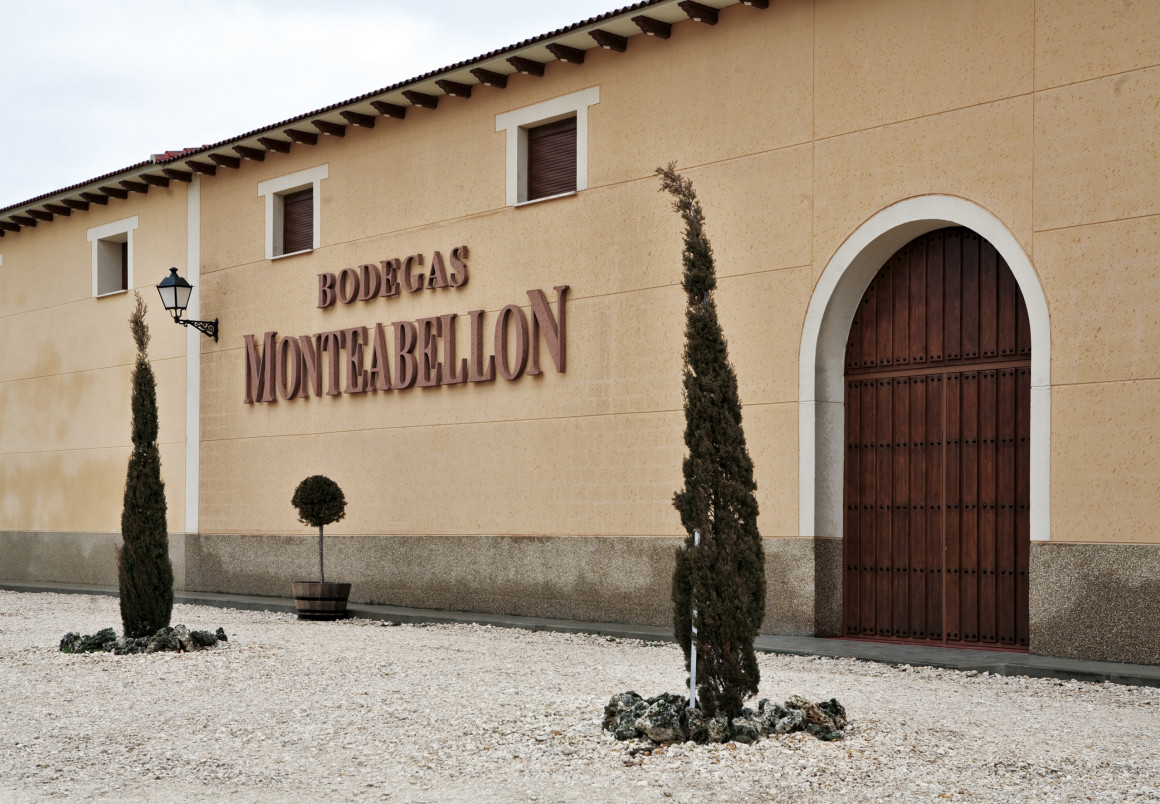 BODEGAS Y VIÑEDOS MONTEABELLÓN